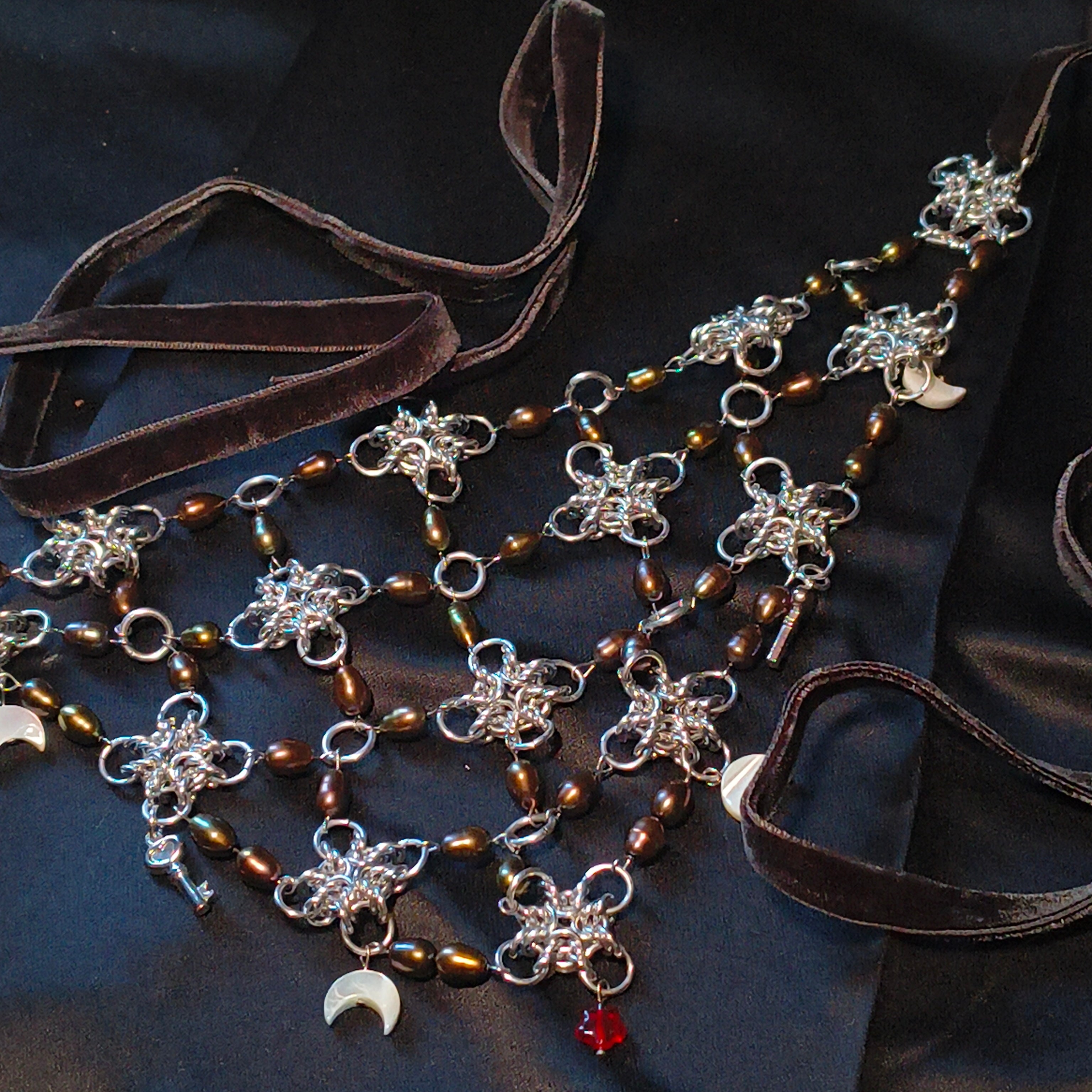 "Hekate" Chainmail and Pearl Headscarf