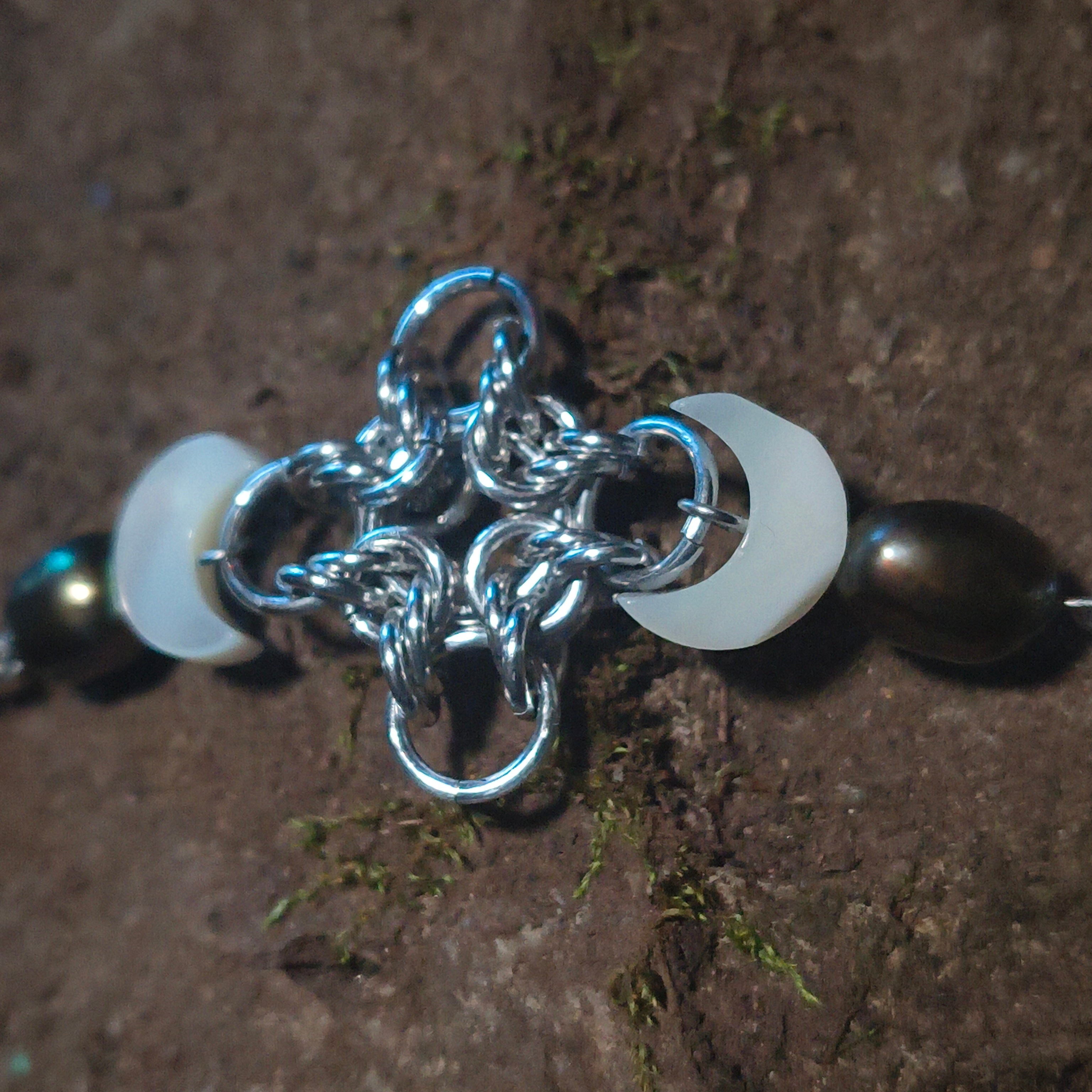 "Hekate" Chainmail and Pearl Bracelet